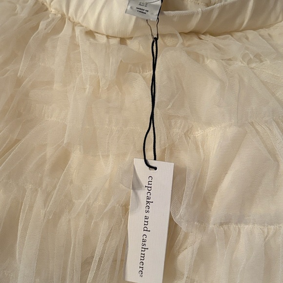 cupcakes & cashmere Cream Layered Maxi Skirt - Picture 6 of 7